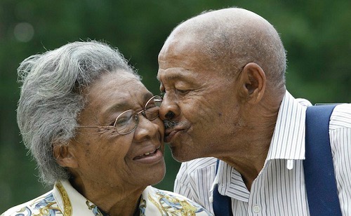 0478b984afbd4cd2a804c8b35c8b709e